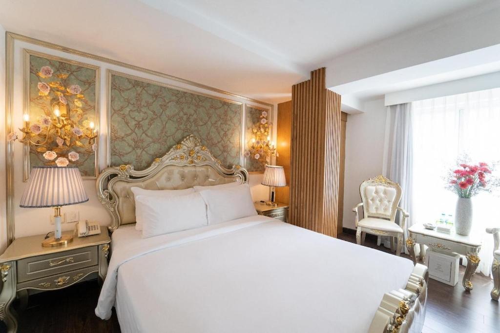 The White Hotel 8A Thai Van Lung Ho Chi Minh-stad Buitenkant foto